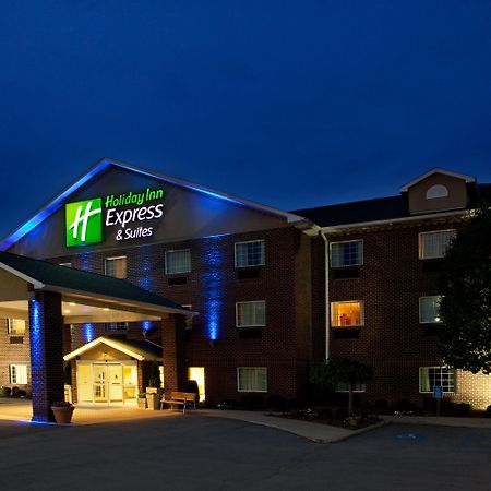 Holiday Inn Express Hotel & Suites Center Township By Ihg Monaca Exterior foto